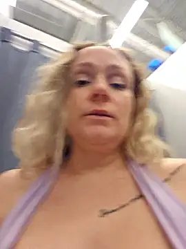 Bondgirl_013 live sex cam