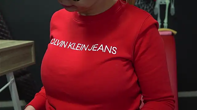 OliviaSmith's cam snapshot