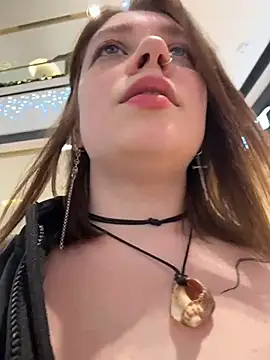 lucy-joy's cam snapshot