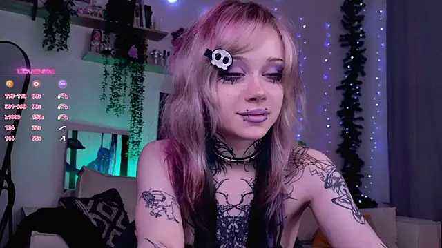 Lollyshy's cam snapshot