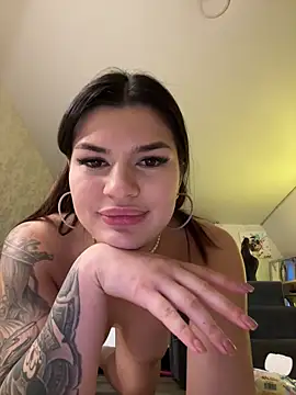 -MaybeBaby-'s cam snapshot