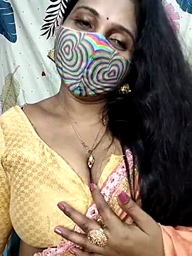 Hotty_Kavita's cam snapshot