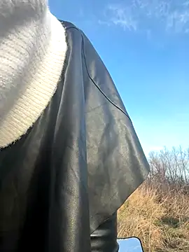 Marina- live sex cam