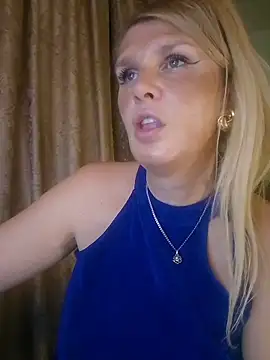 TsPostophere live sex cam