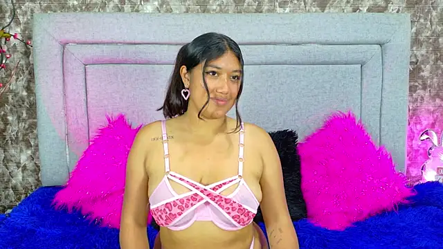 SharaRous's cam snapshot