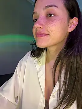 MisFrekcles_ live sex cam