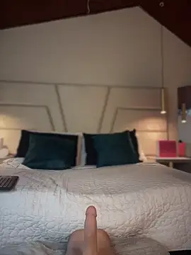 Miss_ary's cam snapshot