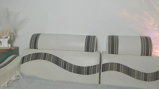 SuziiLove's cam snapshot