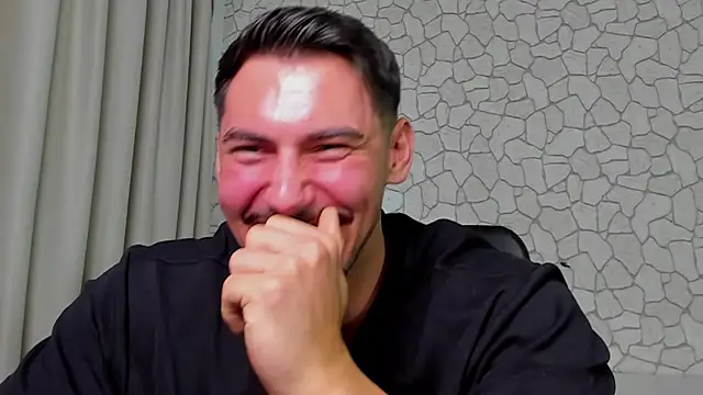 ClintMasters live sex cam