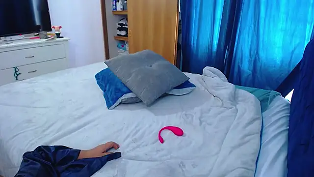 mondirty70 live sex cam