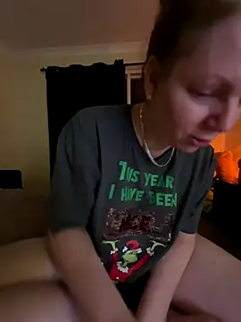 AussieKittyPurr live sex cam