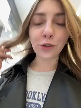 Sunny___Bunny's cam snapshot