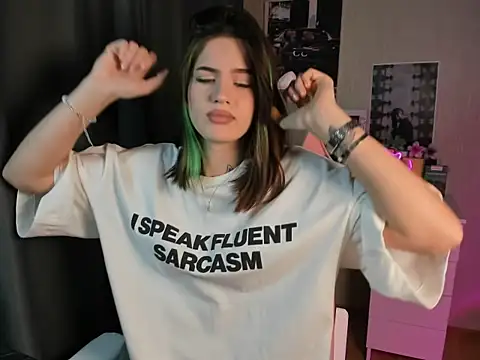 NikkieKitty's cam snapshot