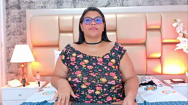 SelennaCooper's cam snapshot