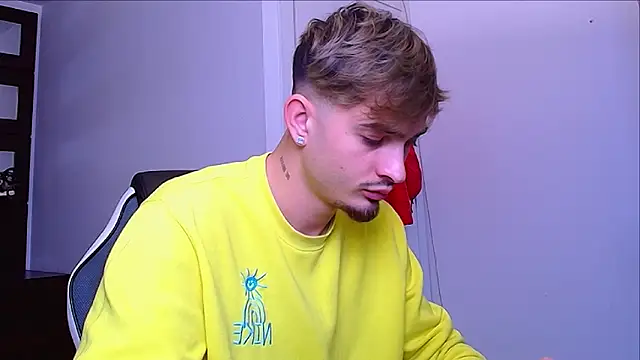 BrandonTate's cam snapshot