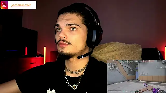 JordanShow's cam snapshot