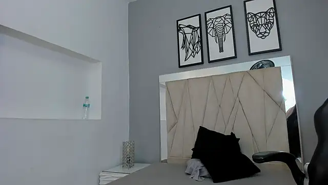 adams_bobby live sex cam