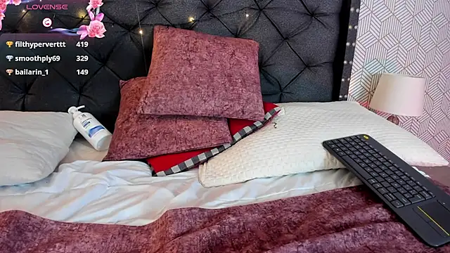 valentina__desire's cam snapshot