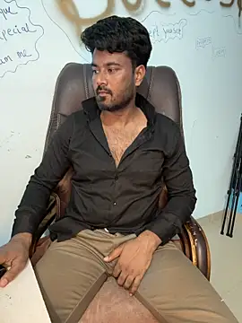 MeekBatgirl's cam snapshot