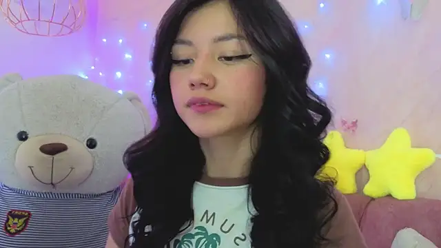 april_bennett's cam snapshot