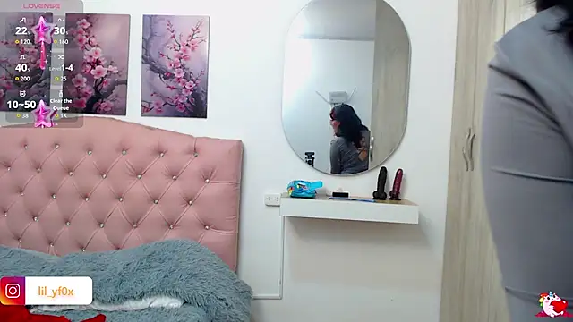 lily_f00x's cam snapshot