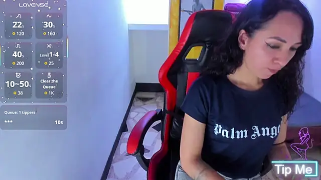 alison_moon7's cam snapshot