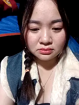 Bee-bgolden's cam snapshot