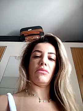 DESIRIE0609's cam snapshot