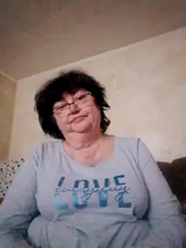 MilaSky5303's cam snapshot