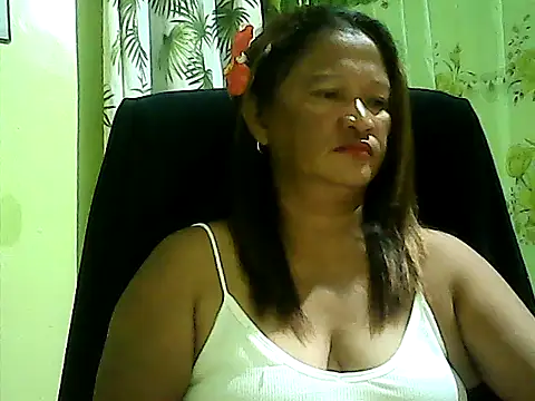 hott_scarlett's cam snapshot