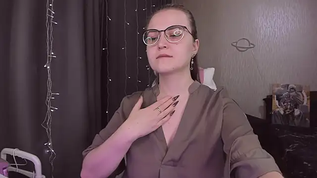 MissBrightShine's cam snapshot