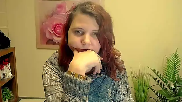 TwoBigSuns's cam snapshot