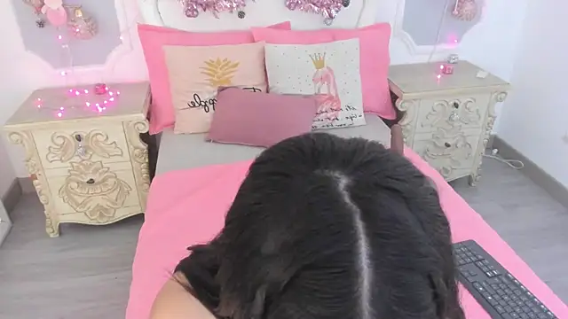 MeganStar__'s cam snapshot