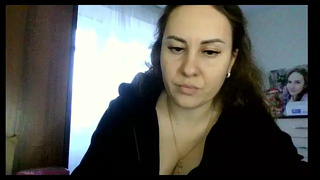 MeadowEyes's cam snapshot