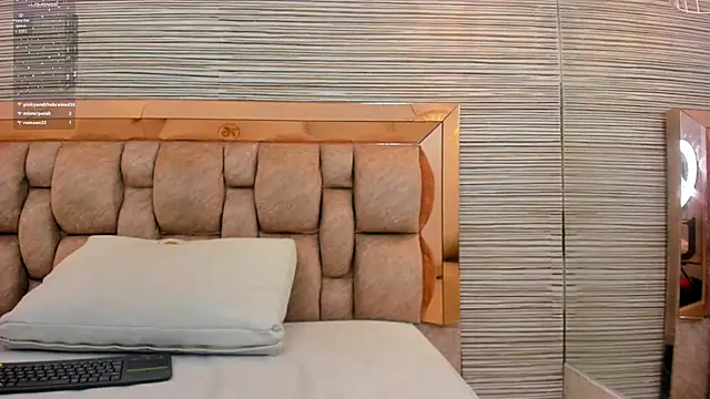 kathia_dumons's cam snapshot