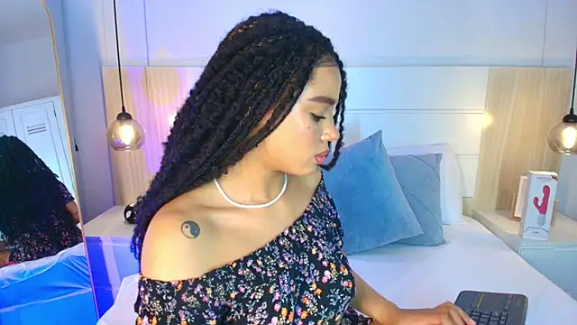 tamara_walter's cam snapshot