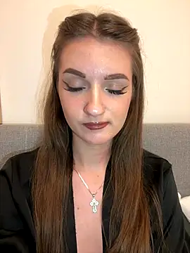 AdelinaEmber's cam snapshot