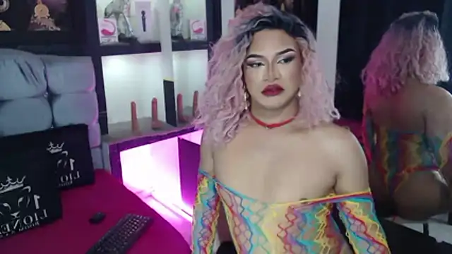 Sophia_hott01's cam snapshot