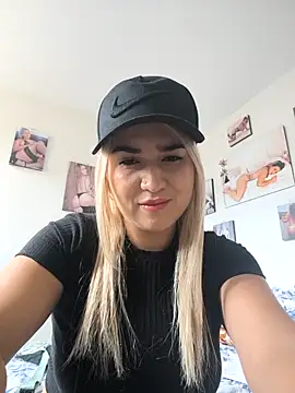 XxxVale1993's cam snapshot