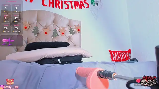 emily_campbell_'s cam snapshot