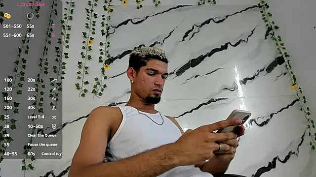 Carlos_alfonzo live sex cam