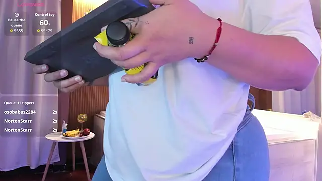 alissonbronw____'s cam snapshot