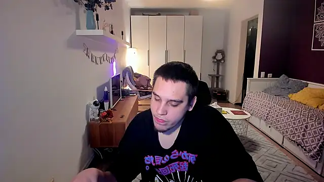 Bear_Beer130's cam snapshot