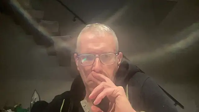 choupipat1 live sex cam