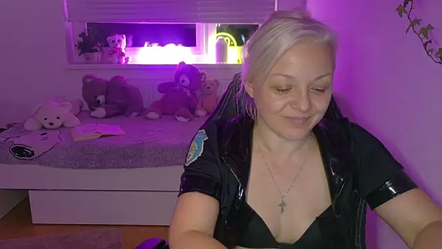 Linsy_Kim live sex cam