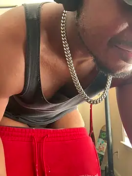 KeYBuMp323 live sex cam