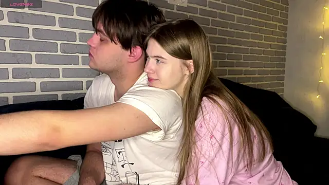 fetchingcouplee live sex cam