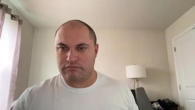 SluggishChase99 live sex cam