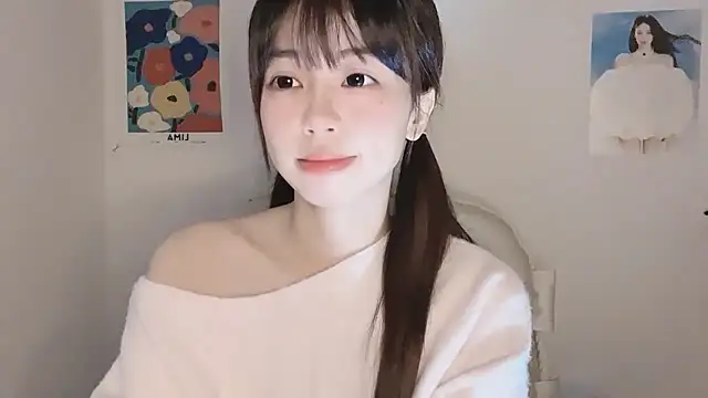 -Hottie live sex cam