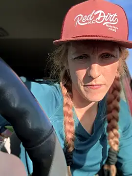 GoldenFlameGoddess's cam snapshot